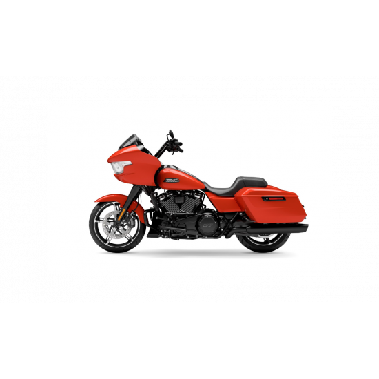 Harley-Davidson Road Glide 2026 — туринговый баггер с обтекателем Sharknose