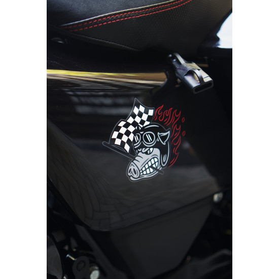 Harley-Davidson CVO Road Glide ST 2025 “Hot Lap” — карбонові деталі та титановий вихлоп Screamin’ Eagle