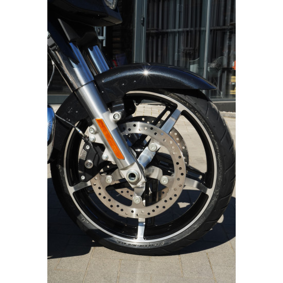 Harley-Davidson Street Glide Liberty Edition 2026 Midnight Ember Chrome Two-Up