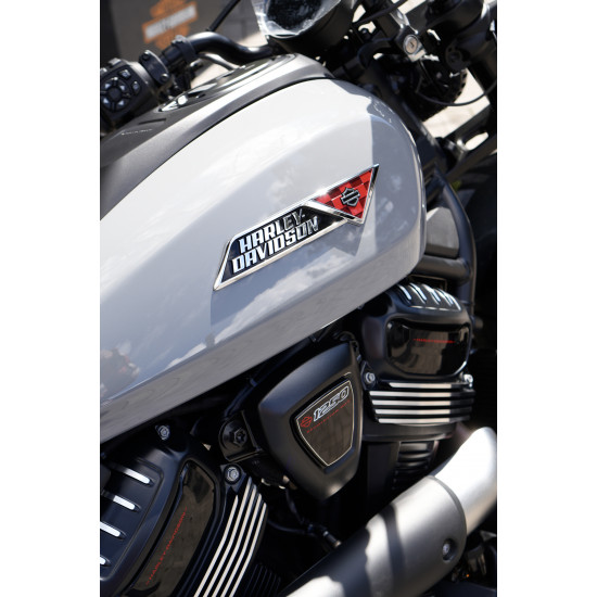Harley-Davidson Sportster S 2026 — цвета и характеристики