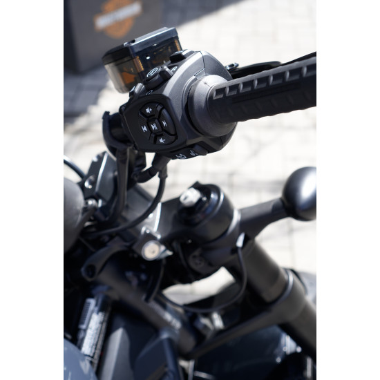 Harley-Davidson Sportster S 2026 — цвета и характеристики
