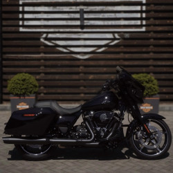 2025 Harley-Davidson Street Glide 