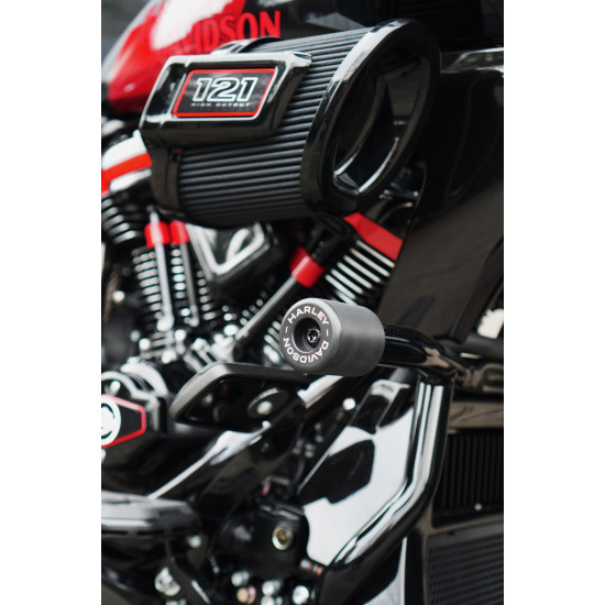 Harley-Davidson CVO Road Glide ST 2025 “Hot Lap” — карбонові деталі та титановий вихлоп Screamin’ Eagle