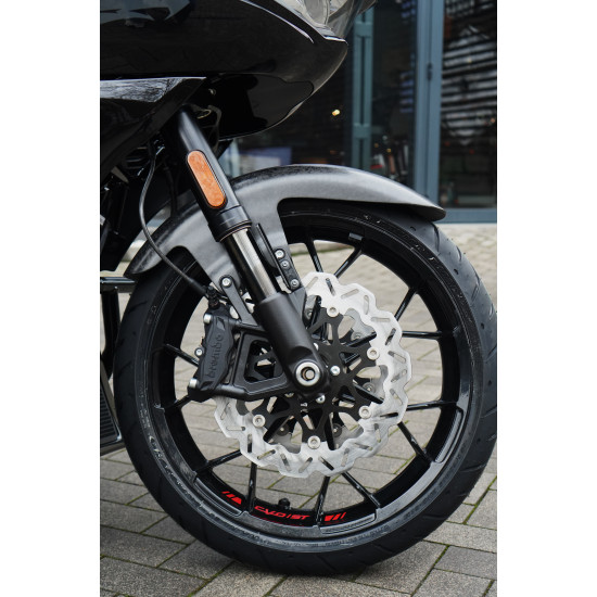 Harley-Davidson CVO Road Glide ST 2025 “Hot Lap” — карбонові деталі та титановий вихлоп Screamin’ Eagle